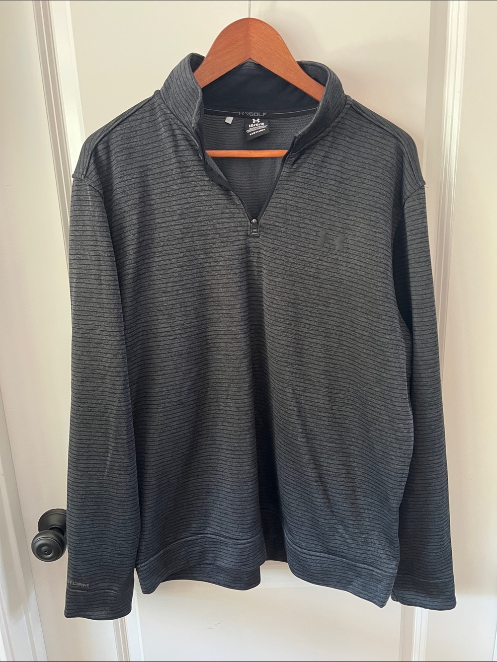 Under Armour Men’s Dark Charcoal Quarter-Zip Sweater